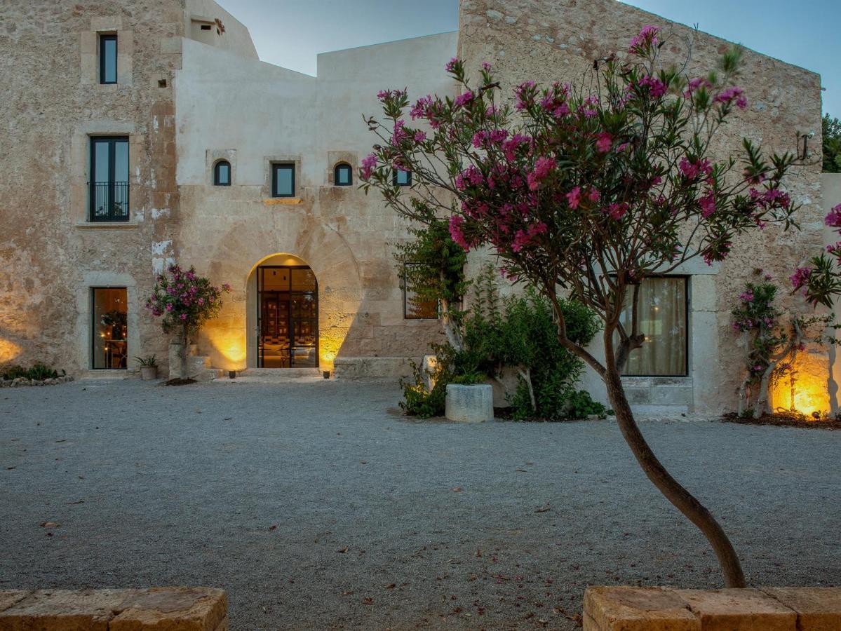 The Lodge Mallorca, Small Luxury Hotels Sa Pobla Dış mekan fotoğraf